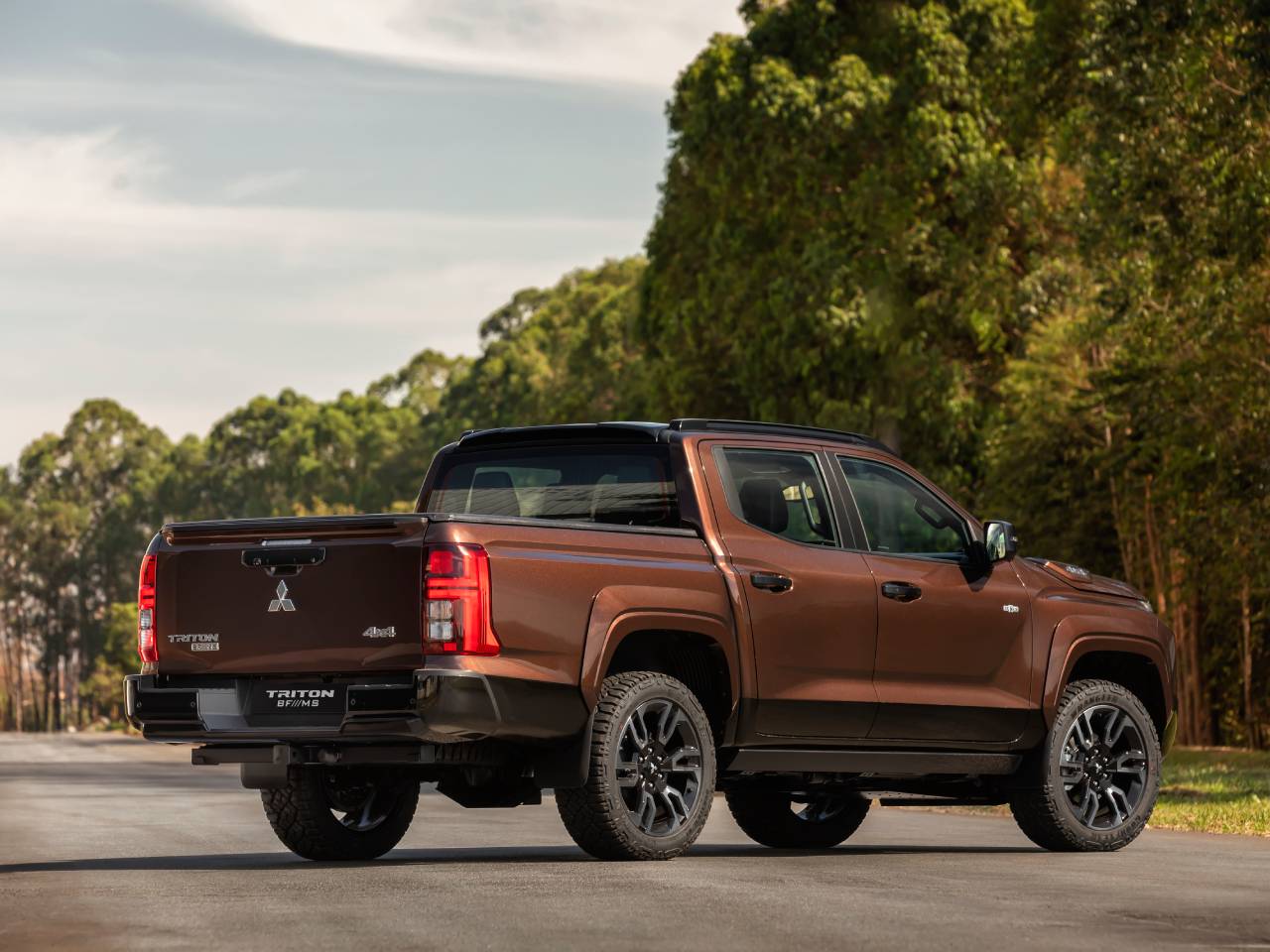 Mitsubishi Triton