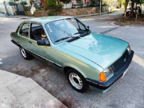 Chevette Verde Capri de quase 40 anos congela no tempo; saiba o pre�o da raridade