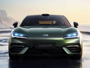 Geely mostra novo sed� com mais de 700 km de autonomia e que acelera como Porsche