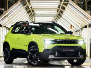 Jeep Avenger come�a a ser produzido no Brasil; saiba quando o SUV chega �s lojas