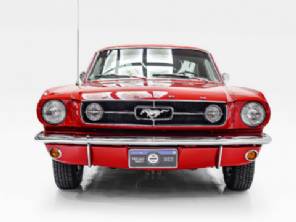 Mustang de mais de 60 anos tem itens raros e vale ouro; saiba pre�o do cup�