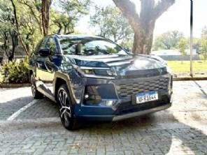 Toyota RAV4 2027: SUV faz at� 15,3 km/l, mas n�o � s� elogios; confira avalia��o