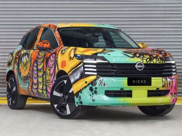 Nissan Kicks � mostrado com pintura de artista famoso; confira como ficou o SUV