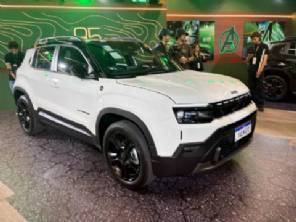 Jeep Avenger ganha edi��o de 85 anos no Brasil; saiba o que muda no SUV