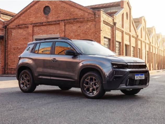 Jeep Avenger reacende d�vida: h�brido leve paga menos IPVA?
