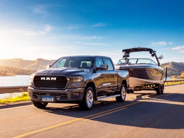 Ram 1500 Bighorn aposta em pot�ncia e pre�o; veja impress�es
