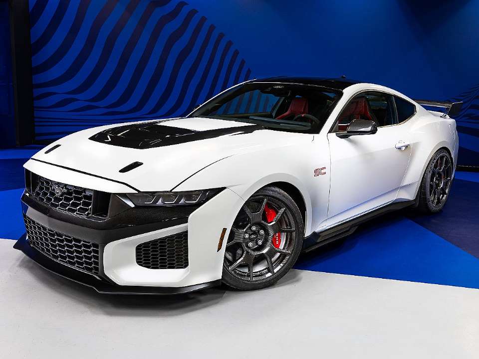 Ford�Mustang 2027 - �ngulo frontal