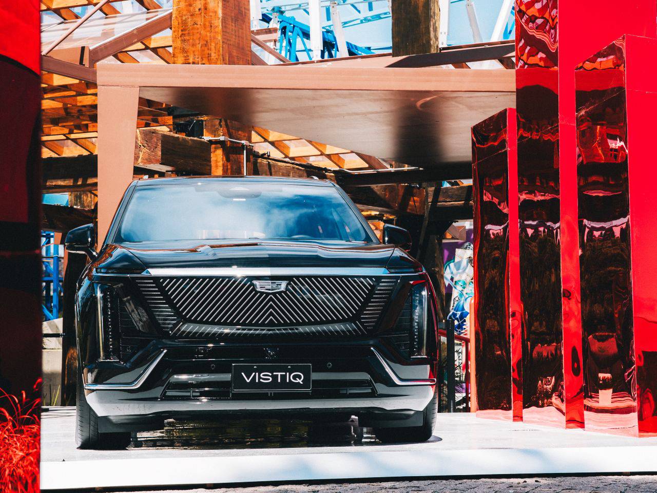 Cadillac Vistiq