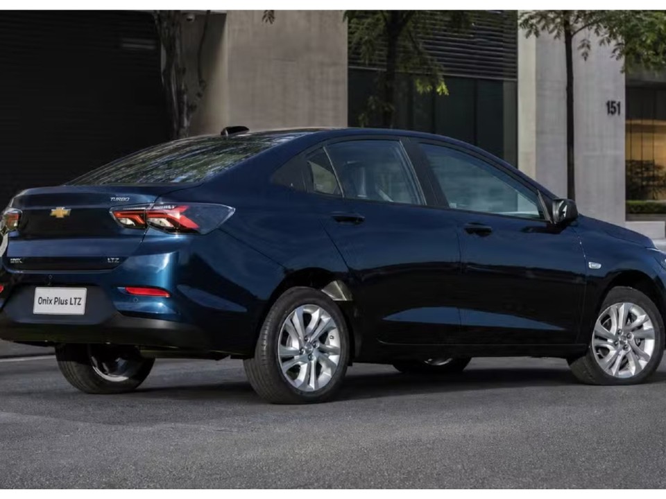 Chevrolet�Onix Plus 2027 - �ngulo traseiro